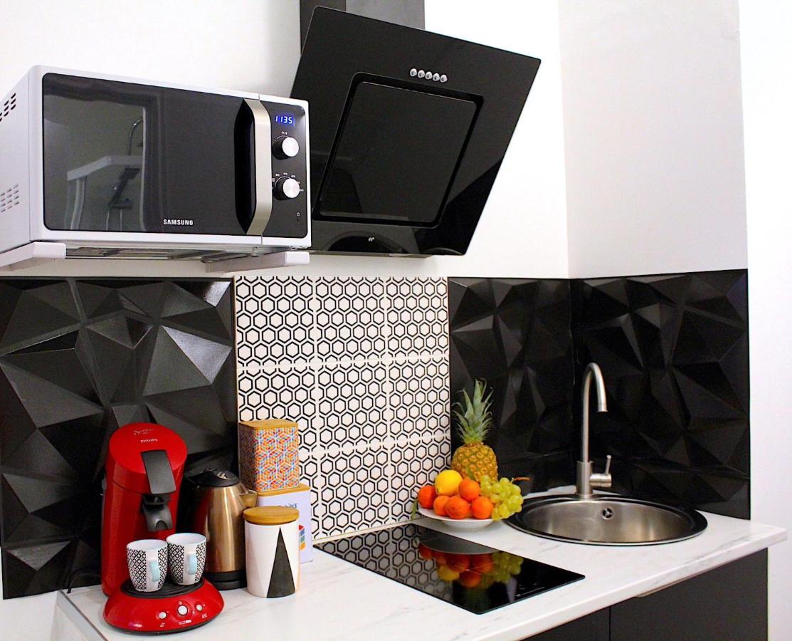 Beach - Kitchen - Wifi - Air Conditioning - Center - Tram Niza Exterior foto
