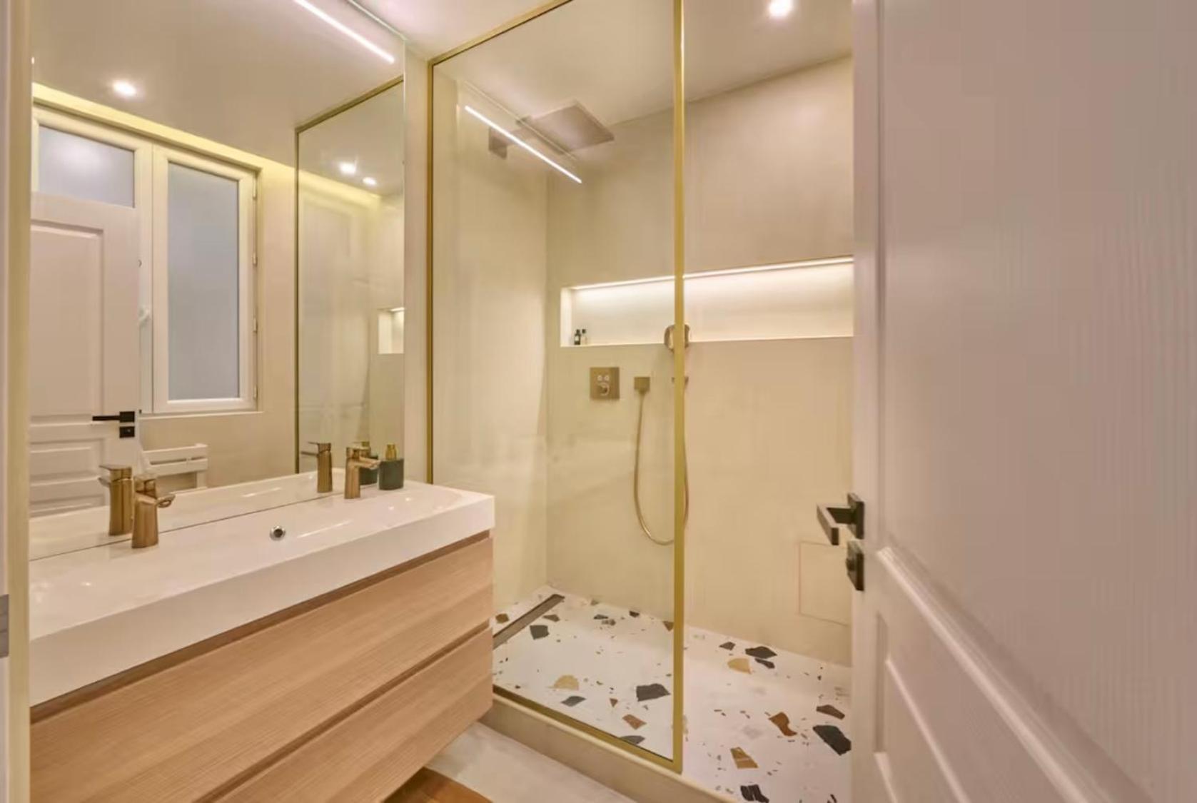 Beach - Kitchen - Wifi - Air Conditioning - Center - Tram Niza Exterior foto